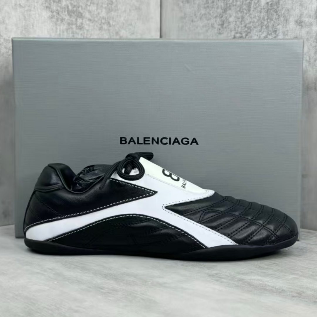 Balenciaga Zen